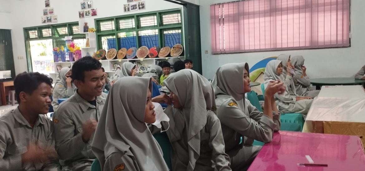 Siswa MTsN 9 Bantul Gali Informasi Senjata Tradisional, Wujud Kedalaman ...